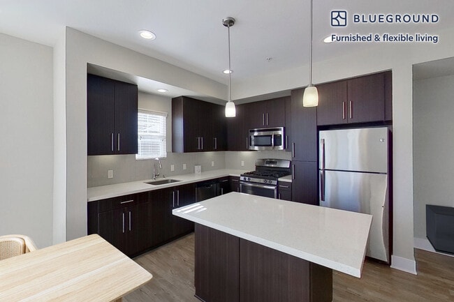 Photo - 1000 Lupine Unit FL1-ID4902A