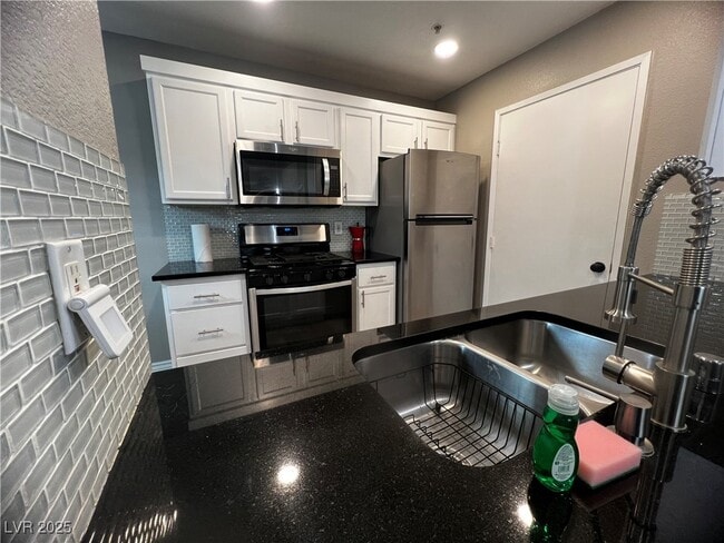 Photo - 950 Seven Hills Dr Unit 2411
