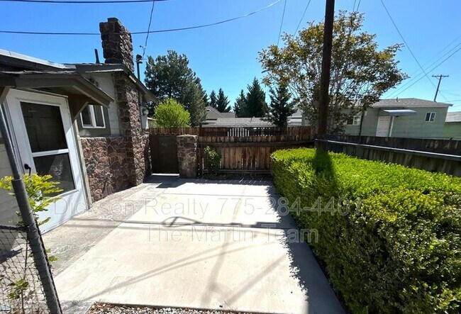 Photo - 518 1/2 7th Street