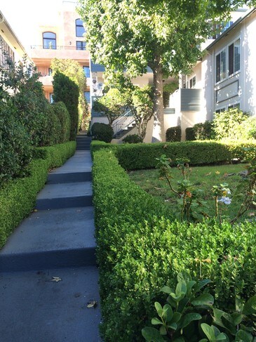 Gayley Terrace Off Campus Housing Los Angeles Ca Forrentuniversity