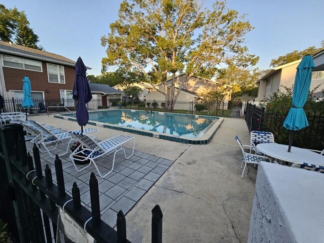 Photo - 2796 Curry Ford Rd Unit B