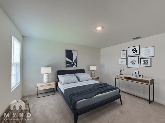 Photo - 213 Poplar Pl