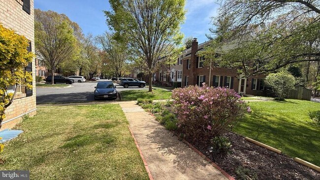 Photo - 11951 Heathcote Ct