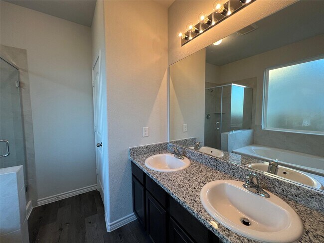 Photo - 8120 Sycamore Brook Dr