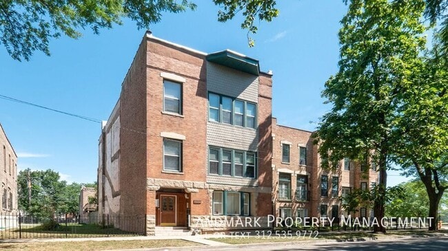 Photo - 4351 S St Lawrence Ave Apartment Unit 3