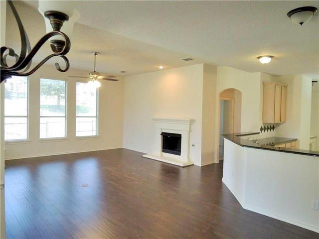 160 Fallkirk Dr