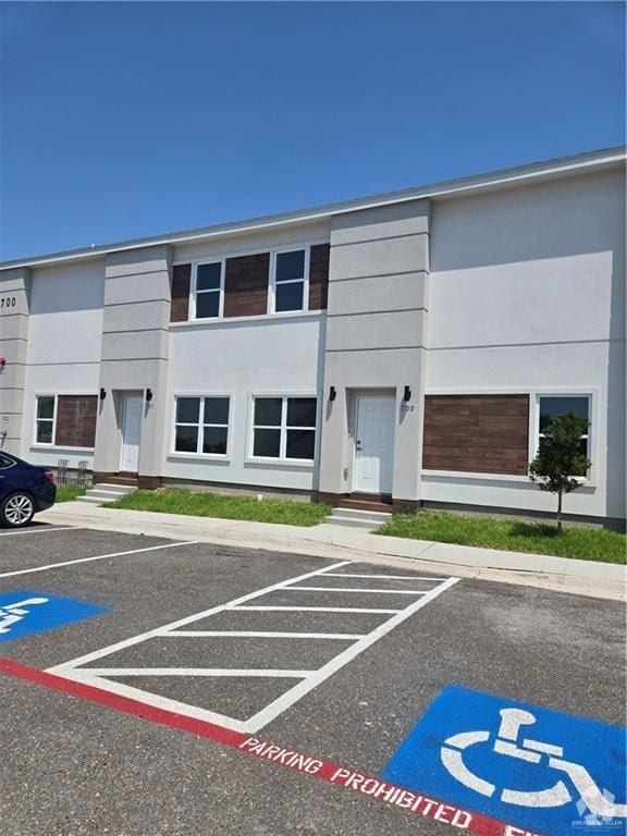 Building Photo - 901 E Yuma Ave Rental