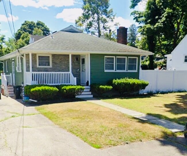 Photo - 43 Frankton Ave