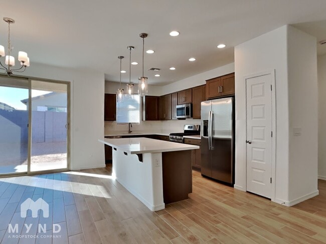 Photo - 9967 W Whitton Ave