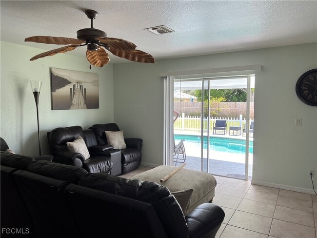 Photo - 1333 SE 8th Ave