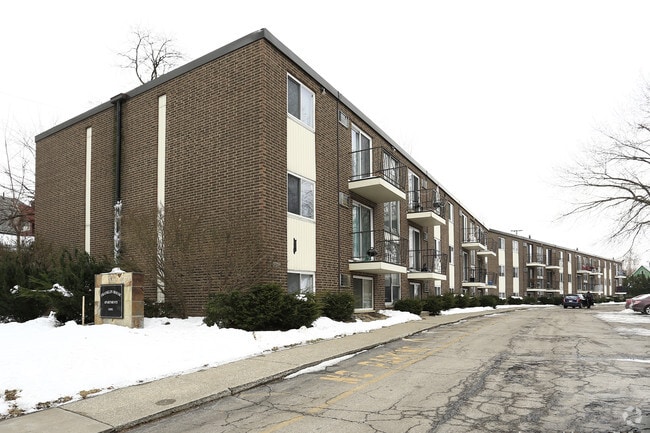 Photo - Franklin House Apartments