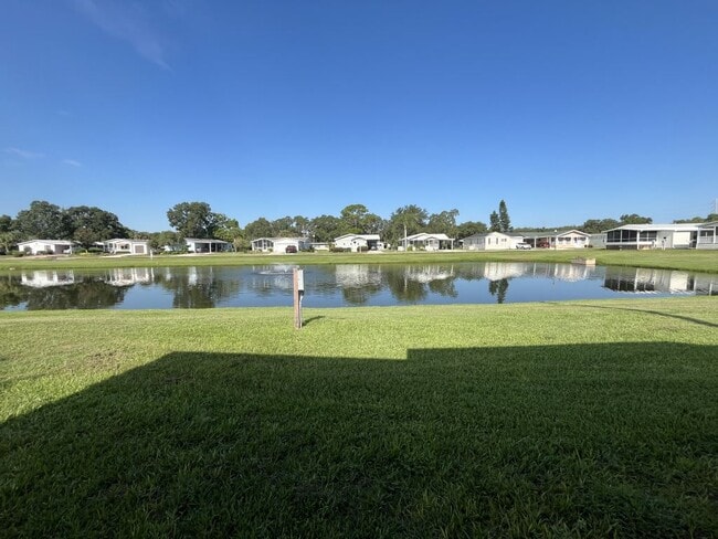 Photo - 165 Millwood Rd