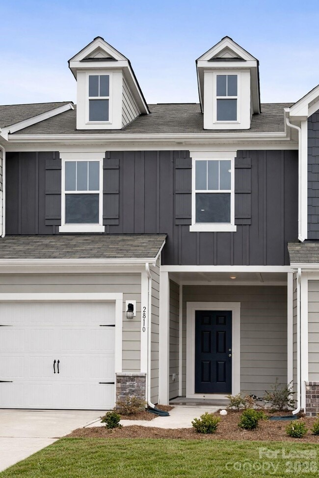 Building Photo - 2810 Trinity St