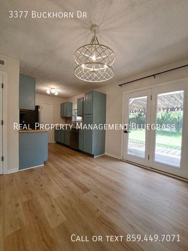 Photo - 3377 Buckhorn Dr
