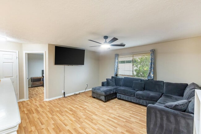 Photo - 9350 Starfire Ln Unit ID1319299P