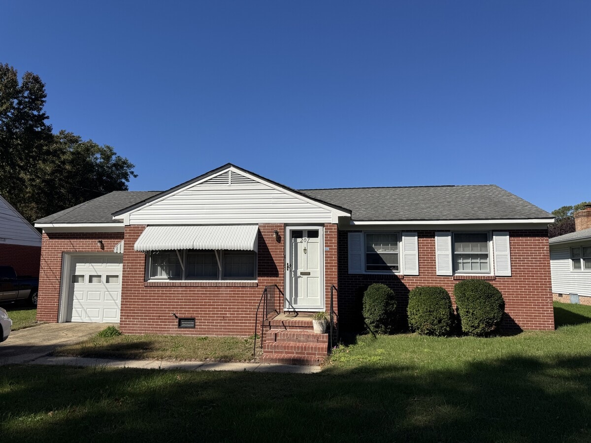 Photo - 207 Roberta Dr