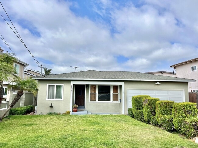 Building Photo - 2013 Plant Ave