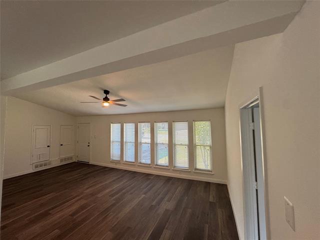 Photo - 9750 Camfield Rd