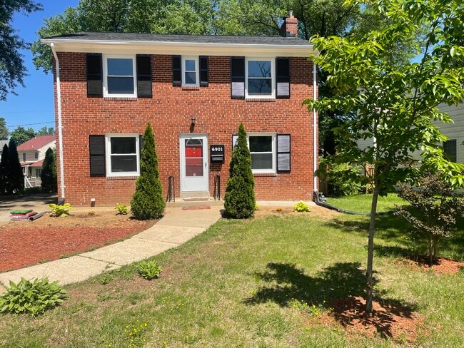 Building Photo - 6901 100th Ave Rental
