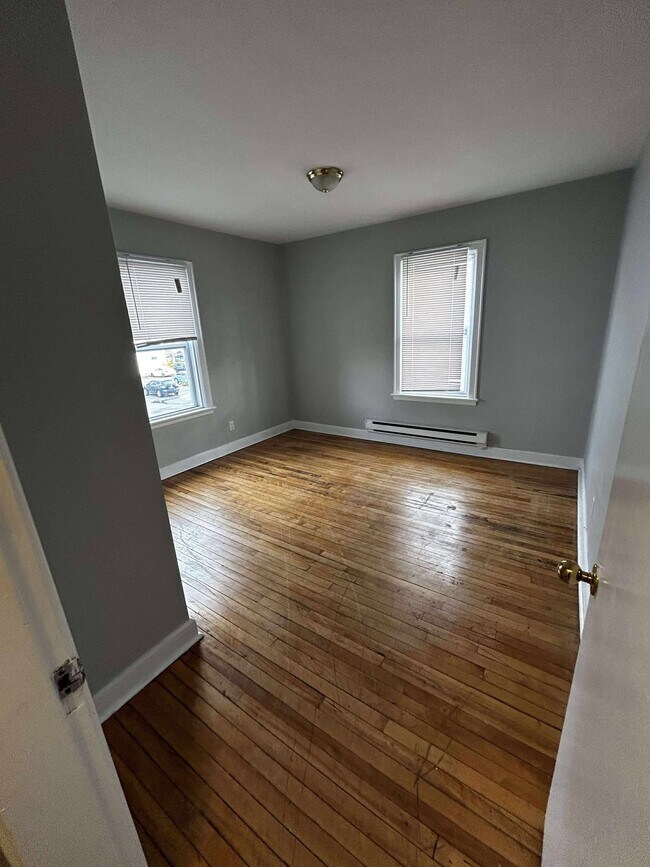 Photo - 56 Fleet St Unit 6