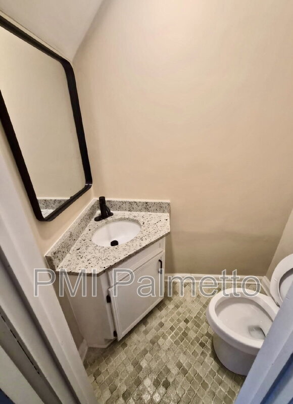 Photo - 1244 Grove Park Ln