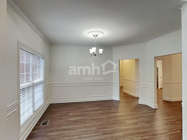 311 Annadel St