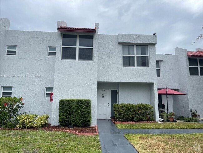 Building Photo - 9401 Evergreen Pl Rental