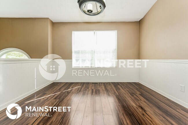 Photo - 2424 Broad River Pl