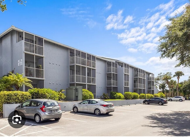 Building Photo - 125 Water Front Way Unit Waterside at Cranesroost