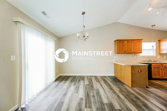 3 Bedroom Pet-Friendly Home in INDIANAPOLIS, IN with Main Street Renewal