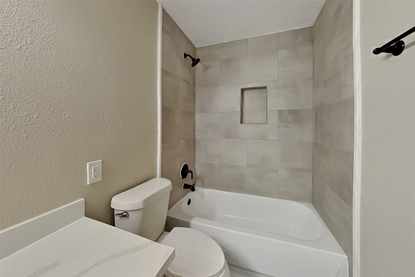 Photo - 5803 Forest Timbers Dr