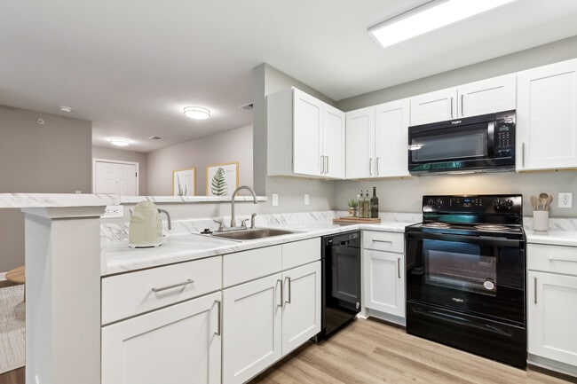 Barrington Parc Apartments