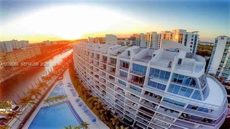 Photo - 2950 NE 188th St Unit 108