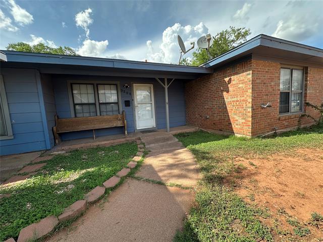 Building Photo - 3296 Sandefer St