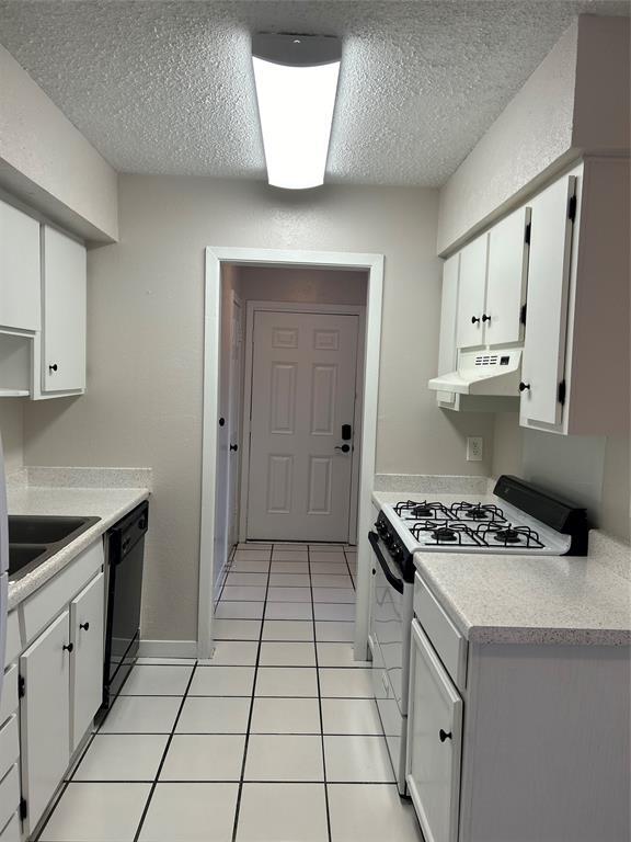 Photo - 2804 Skyway Cir