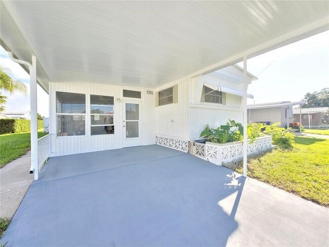 Photo - 321 3rd St Dr W