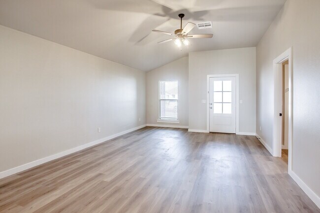 Photo - Like New Construction in Cooper District!