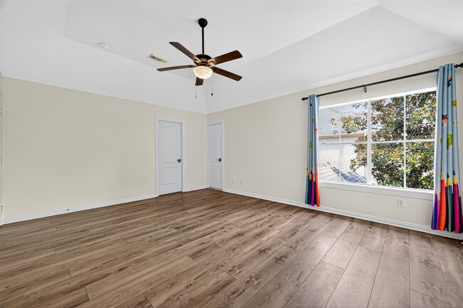 Photo - 1803 Cottage Landing Ln