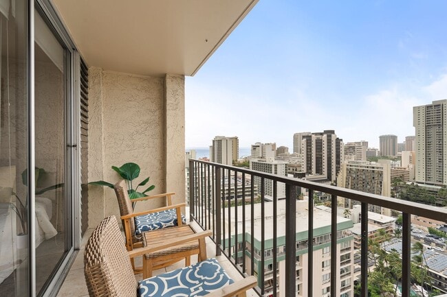 Photo - Waikiki Fully furnished studio/1 ba / 1 prk Washer/Dryer in unit Unit 2604