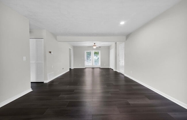 Photo - 10203 Storm Dr