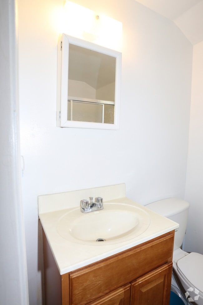Bathroom-Lafayette Square