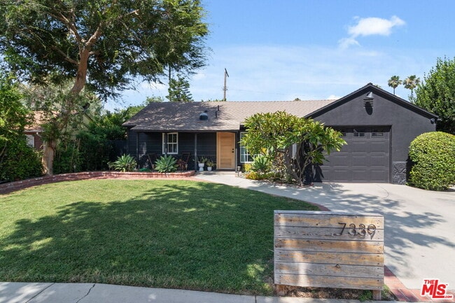 Photo - 7339 Lasaine Ave