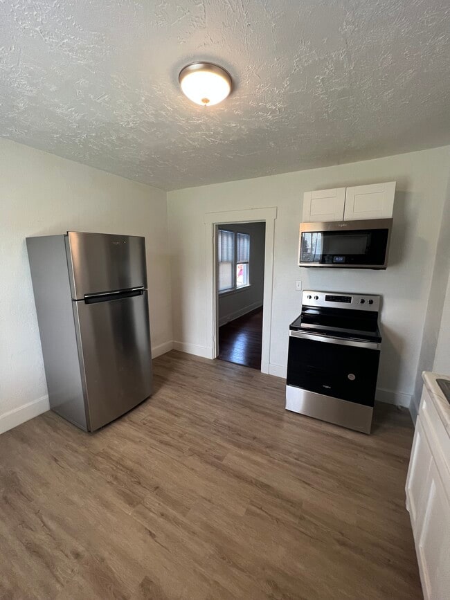 Photo - 406 22nd St Unit 406