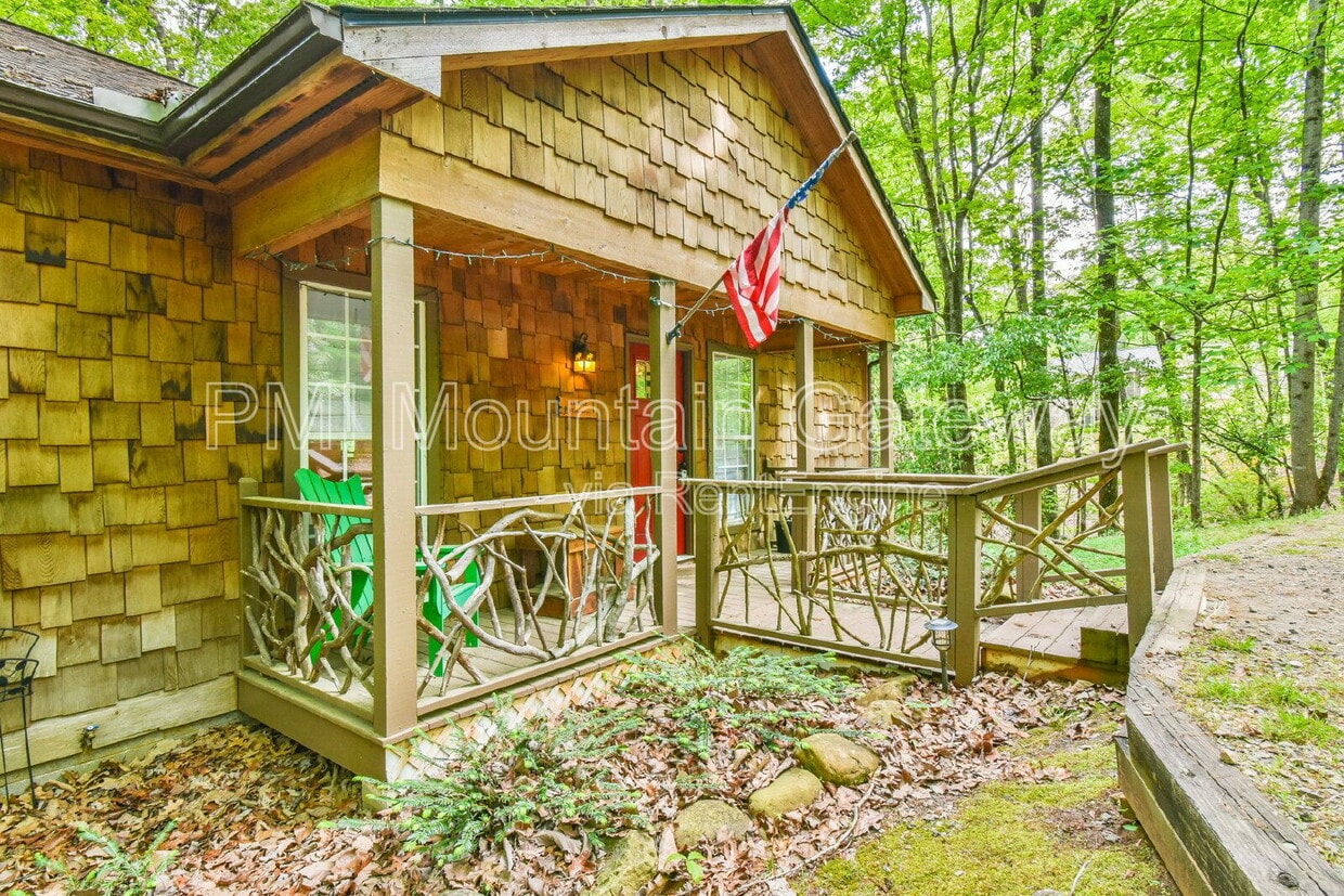 Photo - 1026 Satterfield Rd