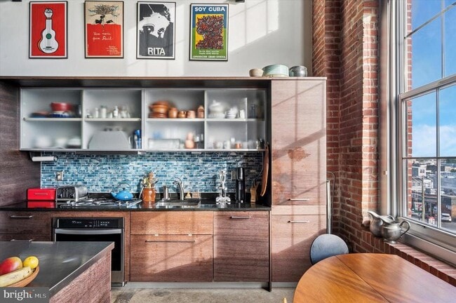 Photo - 1101 Washington Ave Unit 517