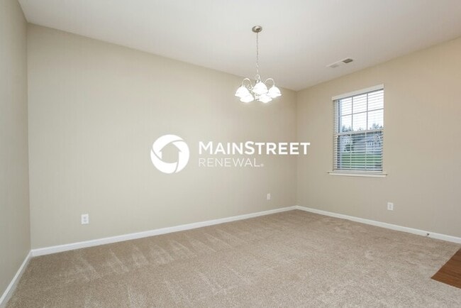 5 Bedroom Pet-Friendly Home in Buford, GA with Main Street Renewal