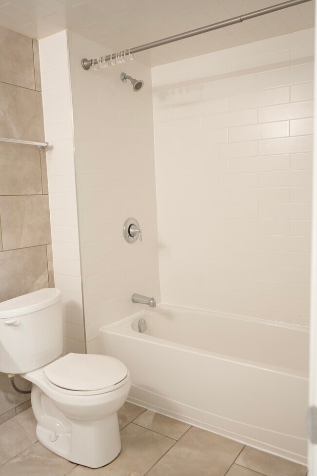 Photo - 56 Sweetnam Dr Unit A