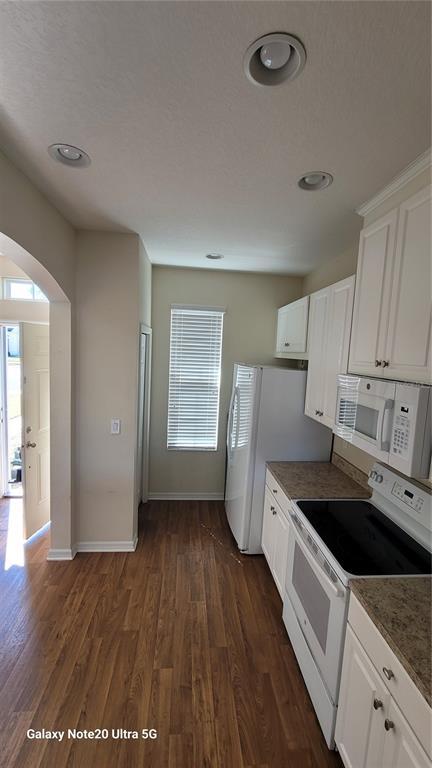 Photo - 8810 Walnut Gable Ct