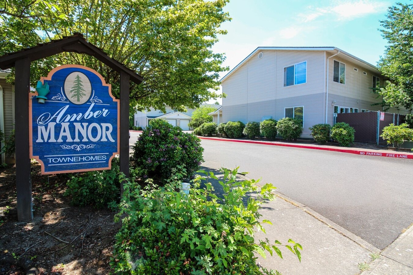 Photo - AMBERMANOR