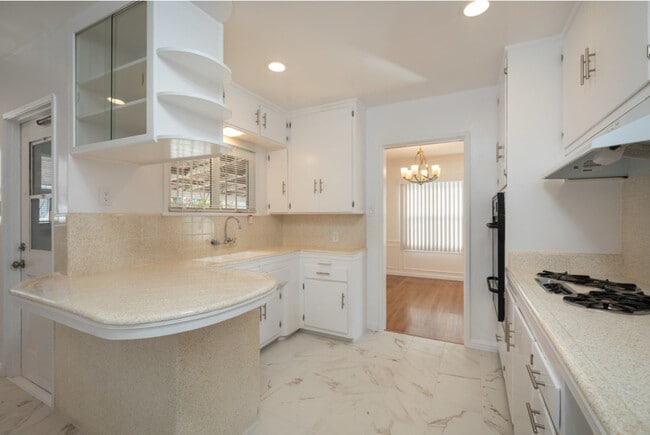 Ladera Heights Duplex